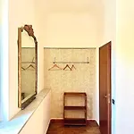 Via Del Bosco Apartman *