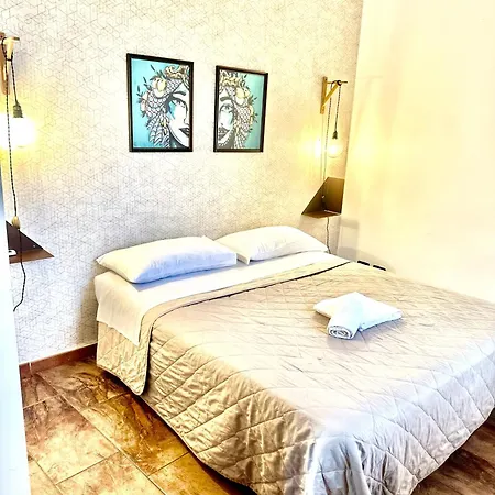 Via Del Bosco Apartman *